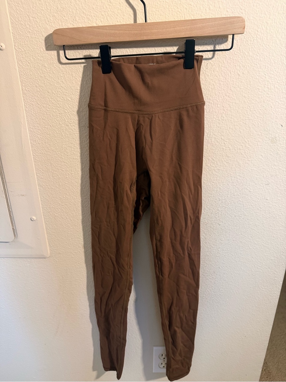 Monday Body Chocolate Brown High Rise Full Length Leggings Women’s Small